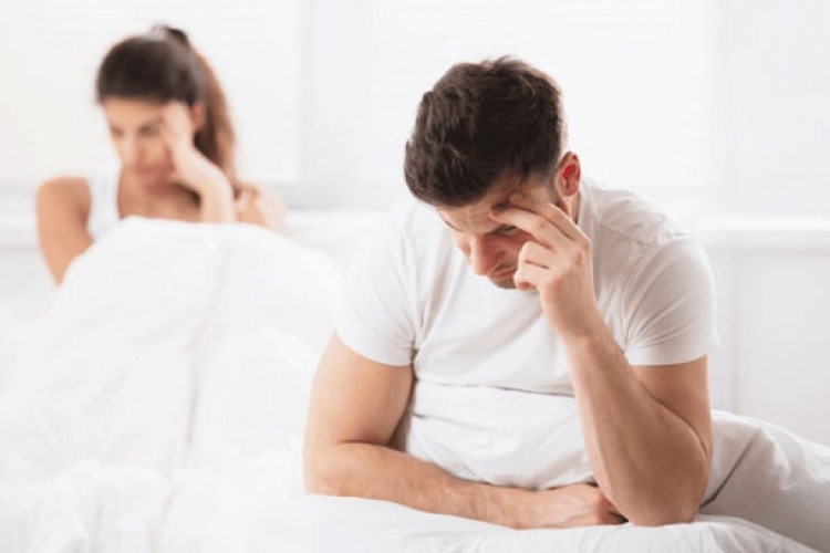 Partnerinizle cinsel geçmişinizi bazı noktalarda paylaşmaktan çekinmeyin.