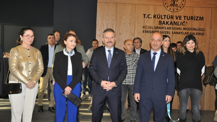 Uluslararası Sanat Çalıştayı Sergisi Açıldı